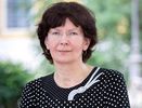 Turbuly Lilla: Nyúl Karcsi a Károlyi kertben Turbuly Lilla: Nyúl Karcsi a Károlyi kertben