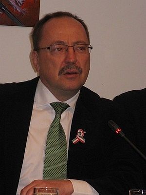 N__meth_Zsolt__az_Orsz__ggy__lln__ke.jpg