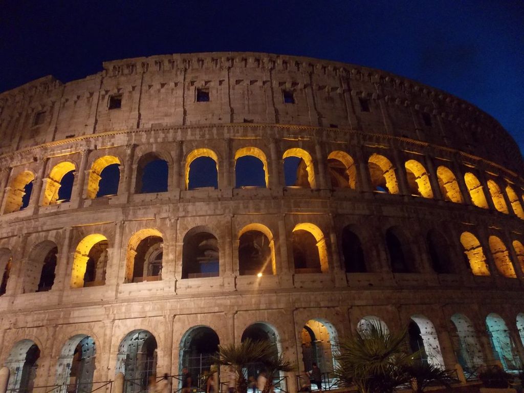 3Colosseum.jpg