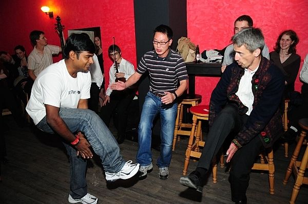 Kolozsvr_-_Murnyi_Sndor_Olivr_legnysre_tantja_a_tvol-keletieket_1