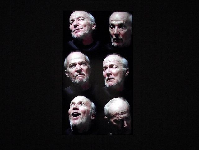 Bill Viola Hat fej 2000