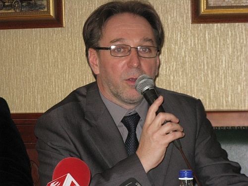 Fekete Péter drámaíró